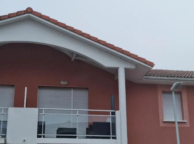 Superbe Appartement Avec Balcon Et Jaccuzzi !