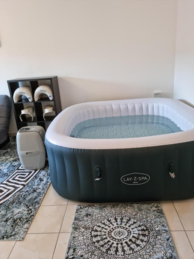 Superbe Appartement Avec Balcon Et Jaccuzzi ! Apartment Pau